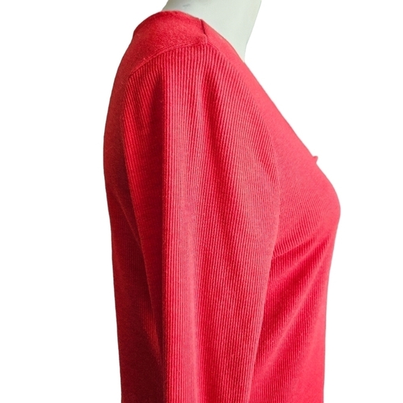 Old Navy Womens L/S Ribbed Soft Knit Top - Picture 2 of 7